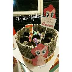 รูปของ Oreo Cake with Pepero