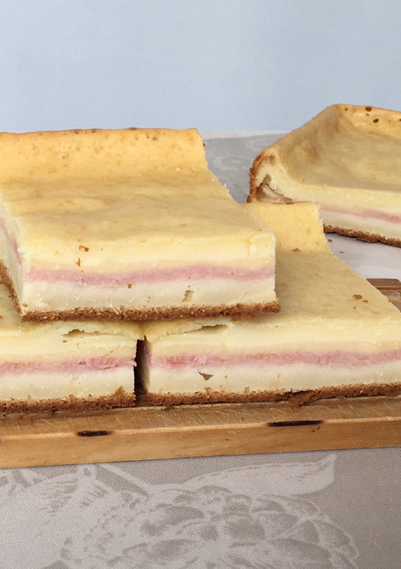 Una foto de TORTA DE FIAMBRE 🧀🥓 con masa licuada