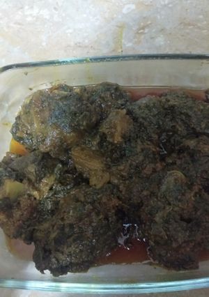 A picture of Palak Gosht.