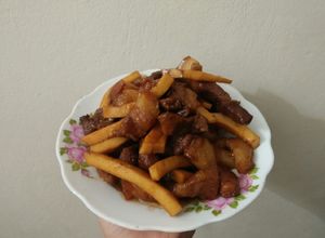 Hình của món Thịt kho dừa HN food.