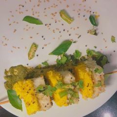 A picture of Sandwich Dhokla.