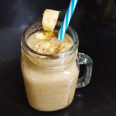 A picture of Banana smoothie.