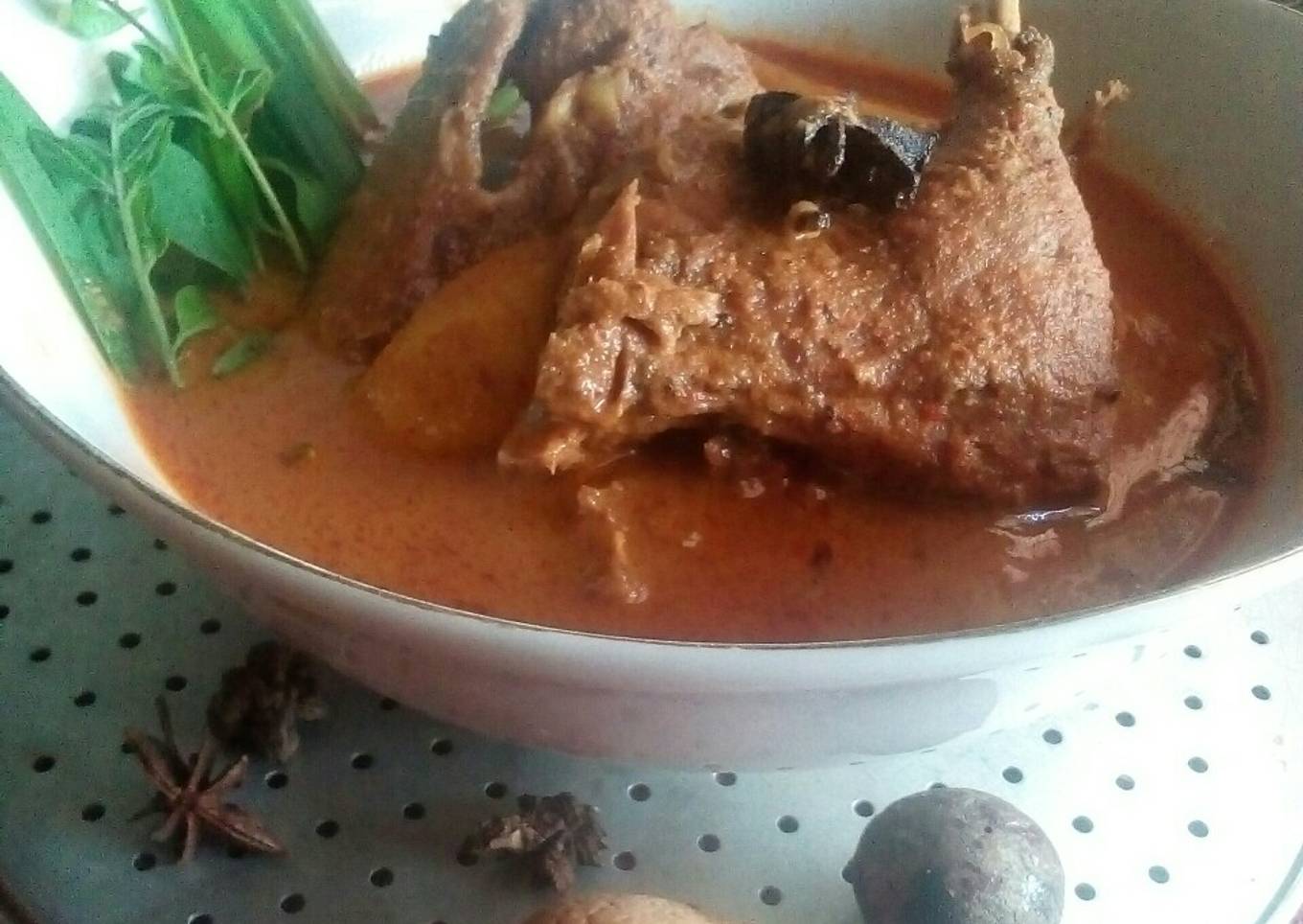 Sie itek masak merah (masakan Aceh)