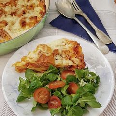 A picture of Tuna Pasta Bake.