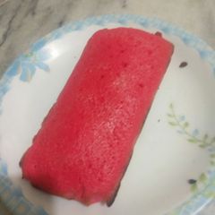 A picture of Red pound cake.