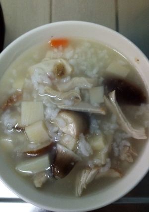 炸雞蔬菜粥 的食譜成品照片