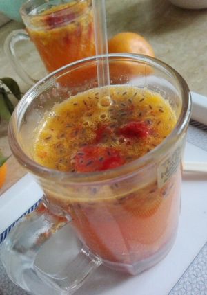 A picture of Orange and Strawberry Chia Mocktail #Foodies&Friends.
