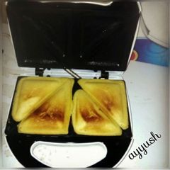 A picture of Toasted cake.