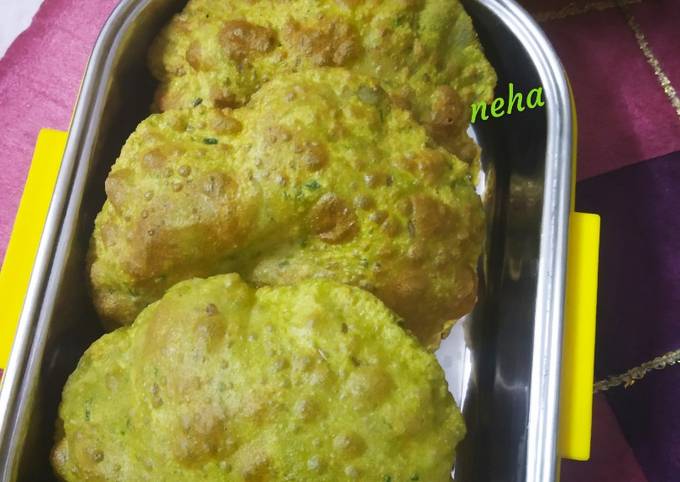Palak poori with lots of Iron