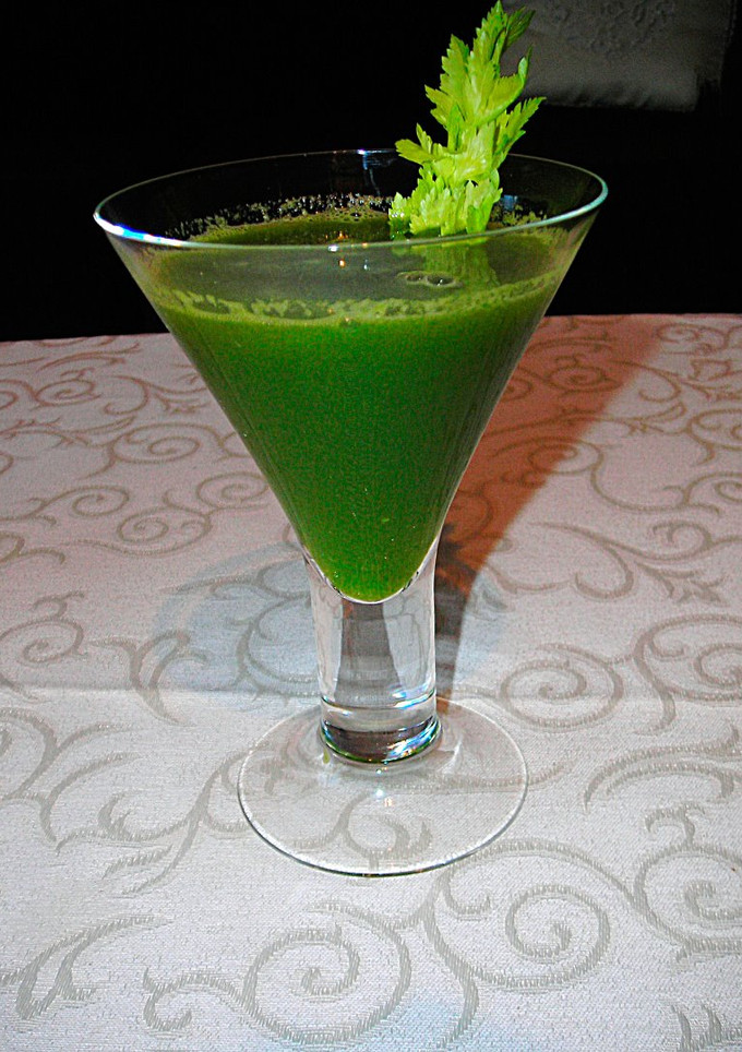 Una foto de Licuado verde de apio