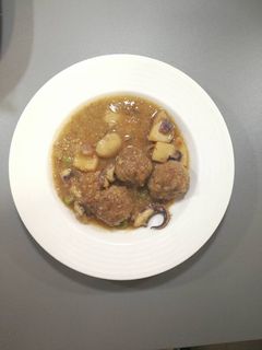 Una foto de Albóndigas con Sepia