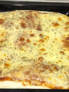 Una foto de Masa para pizza 1 asadera