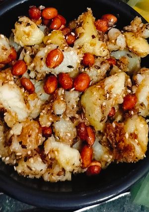 फलाहारी तिल के आलू रेसिपी मुख्य फोटो