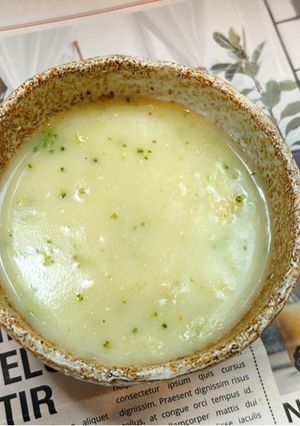 Hình của món Xúp khoai tây bông cải xanh.