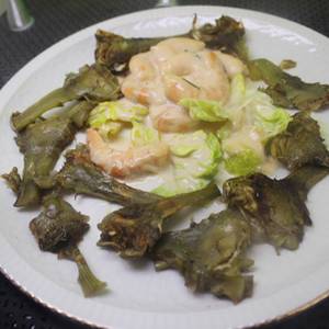 Gambas con alcachofas al microondas