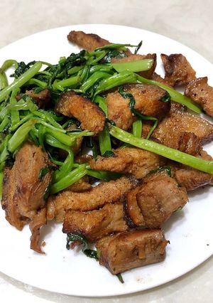 空心菜炒五花肉 的食譜成品照片