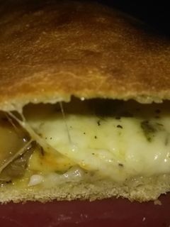 صورة لوصفة فطائر نصف القمر💚