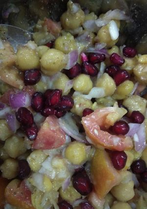 A picture of Chana chat.