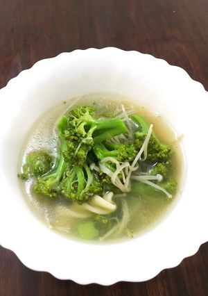 Foto resep Sup Brokoli Jamur Enoki