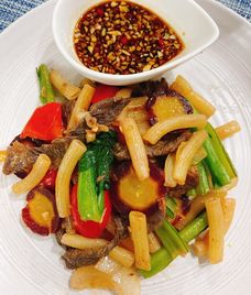 nui xào cải ngọt