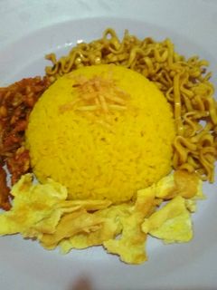 Foto resep Nasi Kuning Sederhana