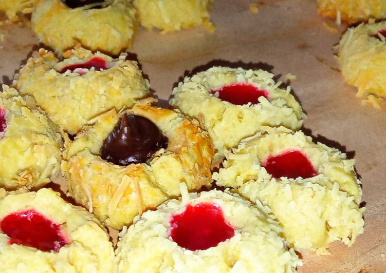 Thumbprint Cookies