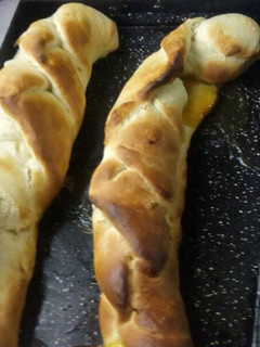 Una foto de Pan trenzado relleno de dulce de batata