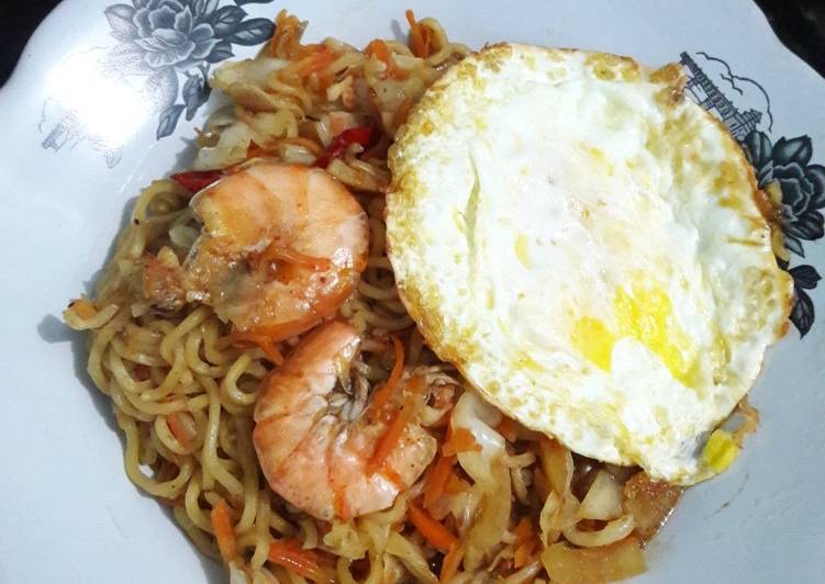 Indomie Goreng Tumis