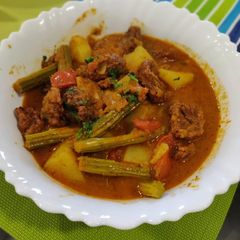 A picture of Aloo Munga Badi Sabji.