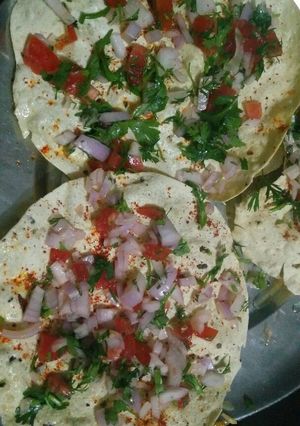 A picture of Masala Papad.