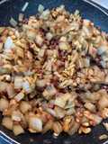 Pencas con jamón y nueces