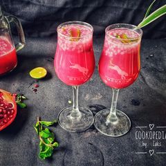 A picture of Pomegranate Sarbath.