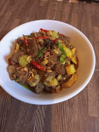 Langkah Mudah untuk Membikin Resep Bistik Daging Sapi yang Bisa Manjain Lidah Anti Ribet, Mantap Sekali