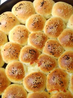 صورة لوصفة خلية النحل بالجبنة 😋