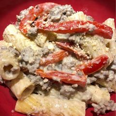 A picture of Quick Rigatoni Alfredo Stroganoff.