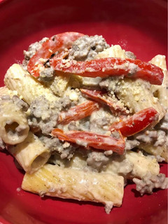 A picture of Quick Rigatoni Alfredo Stroganoff.