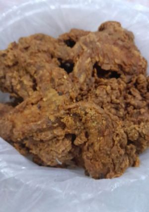 Una foto de Pollo frito al estilo kfc