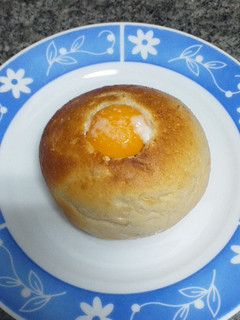 Una foto de Molletes con huevo