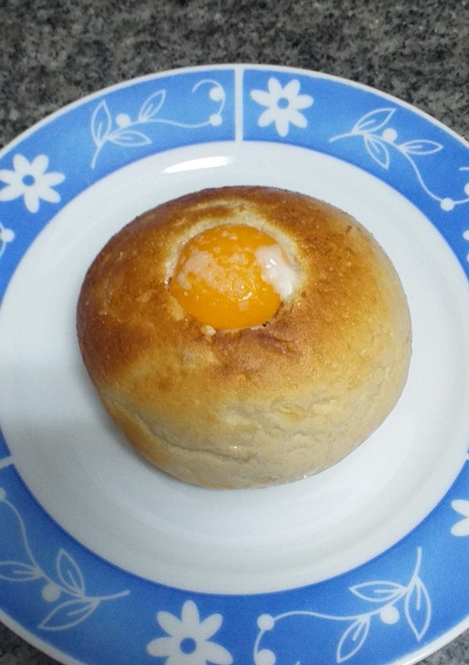 Una foto de Molletes con huevo