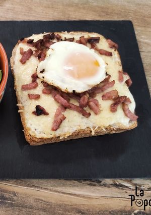 Une photo de Croque madame chèvre