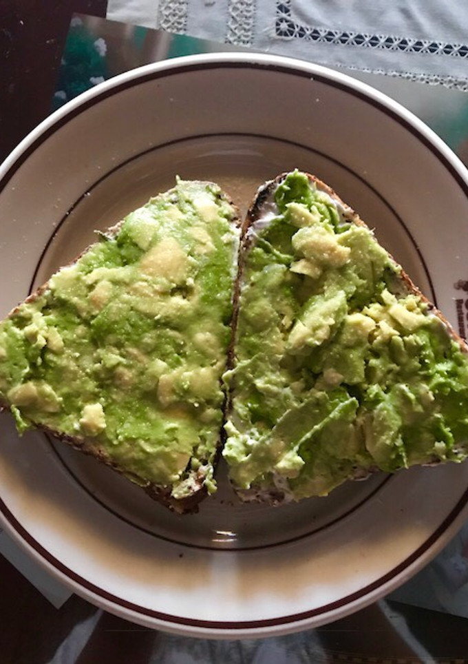 Una foto de Aguacate con desayuno!