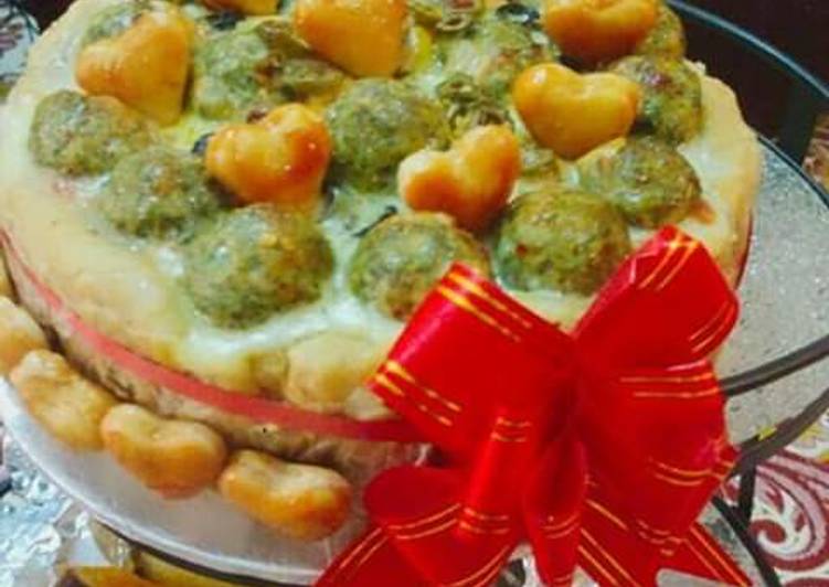 Recipe of Award-winning Spicy_kafta_pizza_ cake