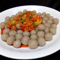 A picture of Dan Sululu.
