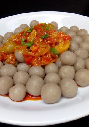 A picture of Dan Sululu.