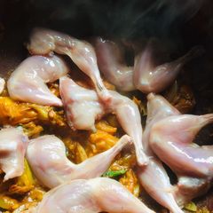 A picture of Kadai gravy.