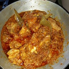 A picture of Chicken kosha.