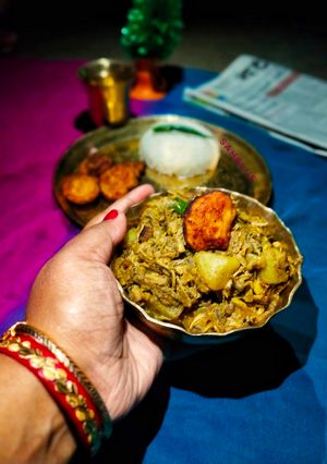 মোচার ঘন্ট(Mochar Ghonto recipe in bengali) রেসিপির প্রধান ছবি