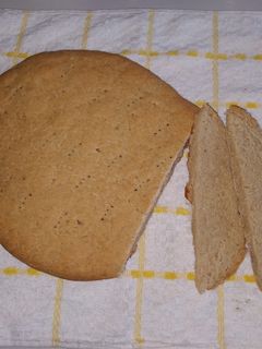 Una foto de Tortilla Chilena Tradicional Sin Gluten de Avena Integral.🫓🧈