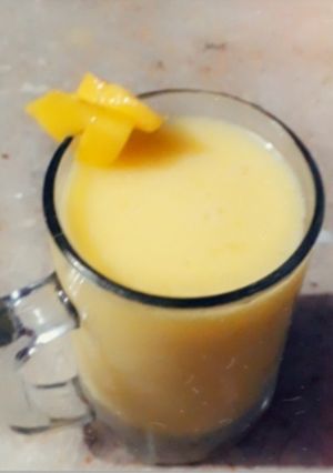 A picture of Mango milkshake.