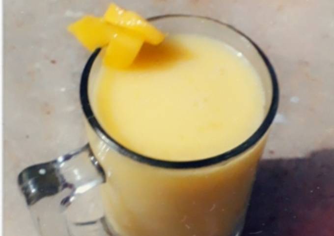 Mango milkshake